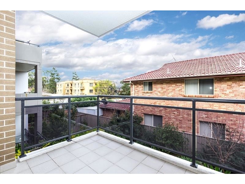 4/21-27 Cross Street, Guildford NSW 2161